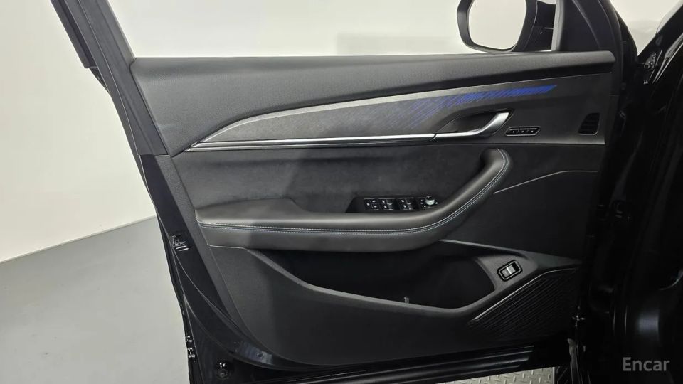Renault-KoreaSamsung Grand Koleos