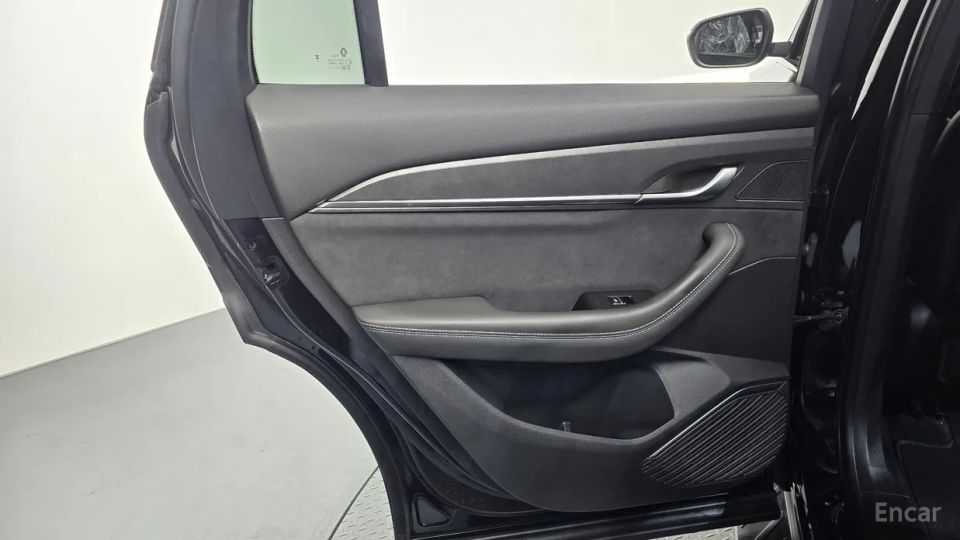 Renault-KoreaSamsung Grand Koleos