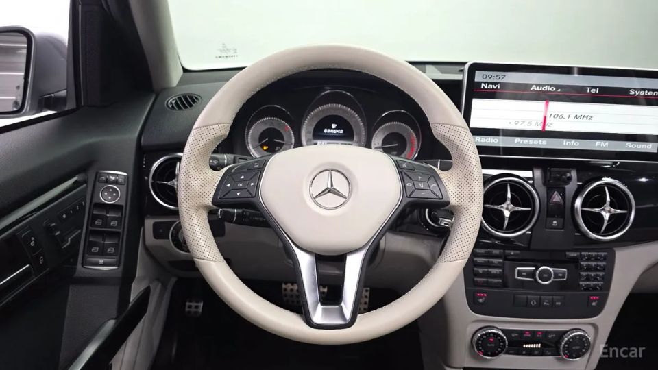 Mercedes-Benz GLK-Class