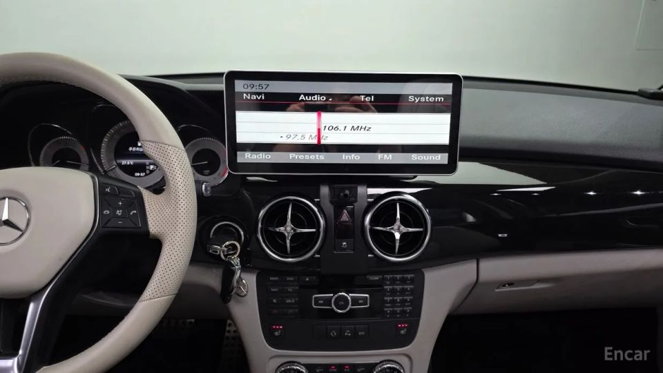Mercedes-Benz GLK-Class