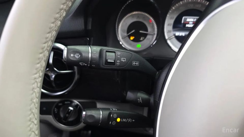 Mercedes-Benz GLK-Class
