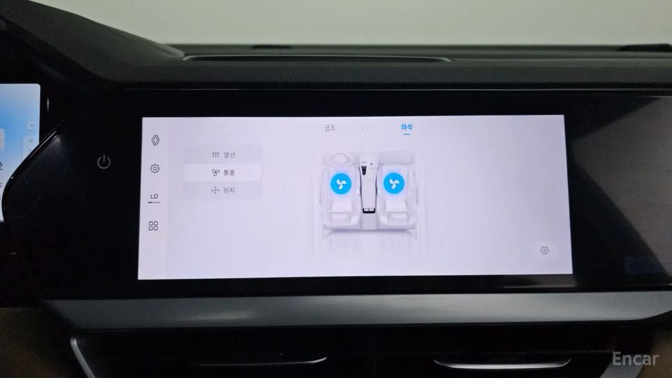 Renault-KoreaSamsung Grand Koleos