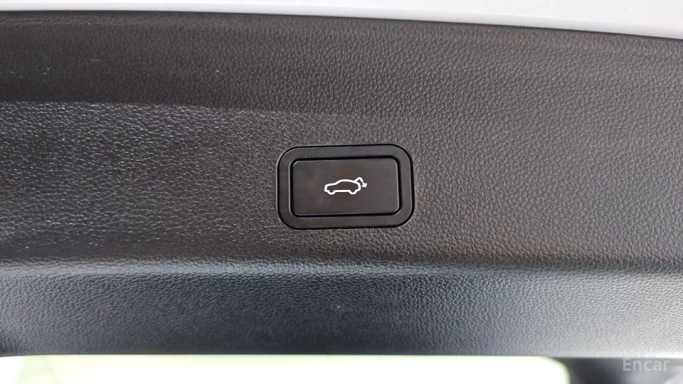 Renault-KoreaSamsung Grand Koleos