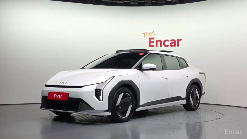 Kia EV4