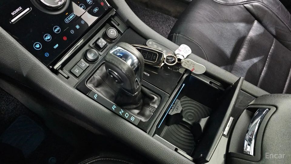 Ford Taurus
