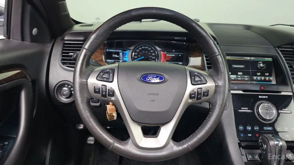 Ford Taurus