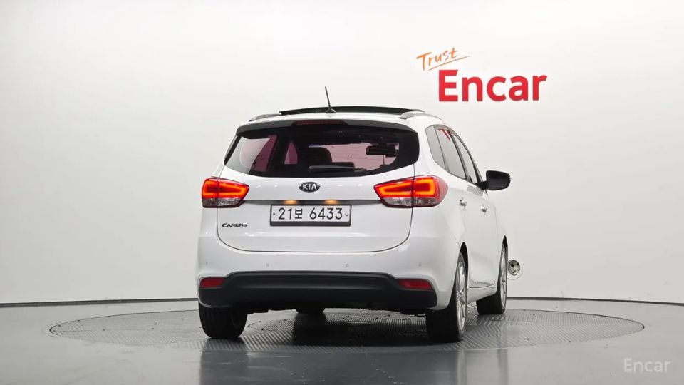 Kia Carens