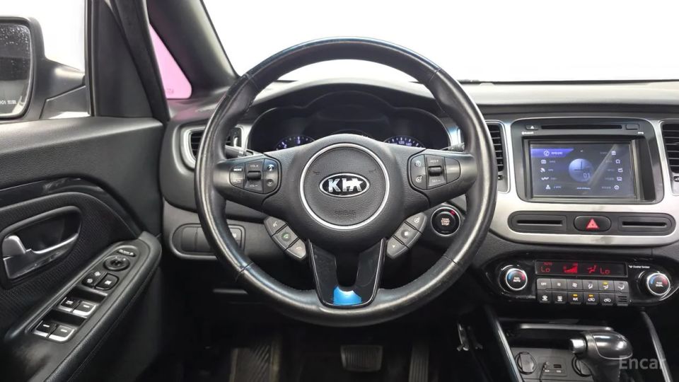 Kia Carens