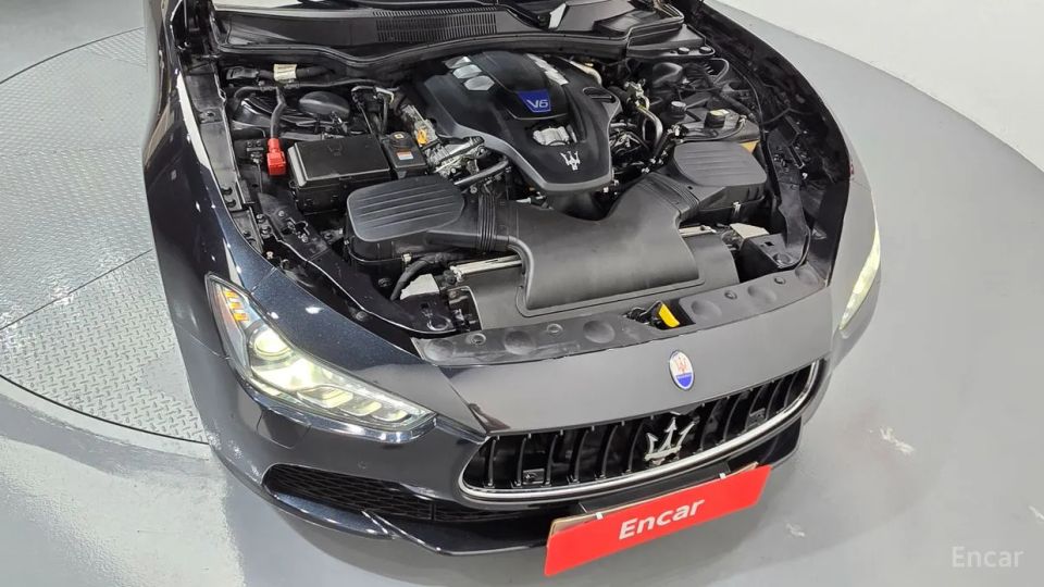 Maserati ghibli