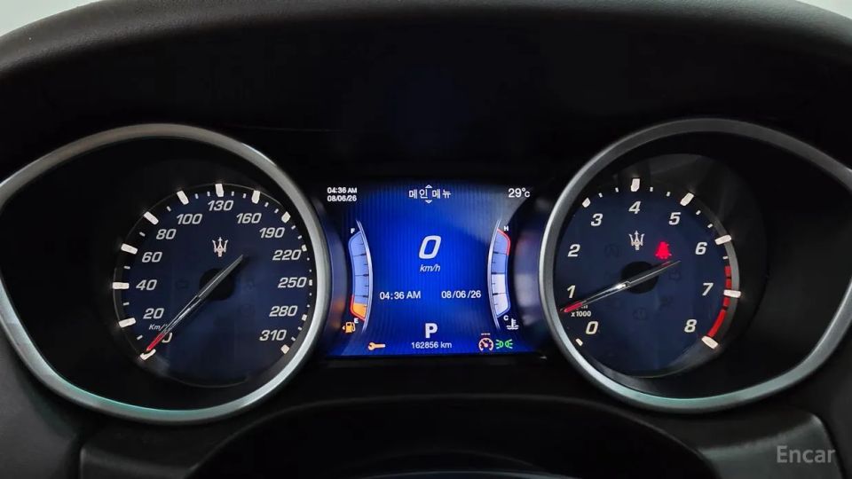 Maserati ghibli