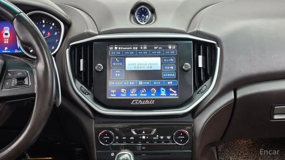 Maserati ghibli