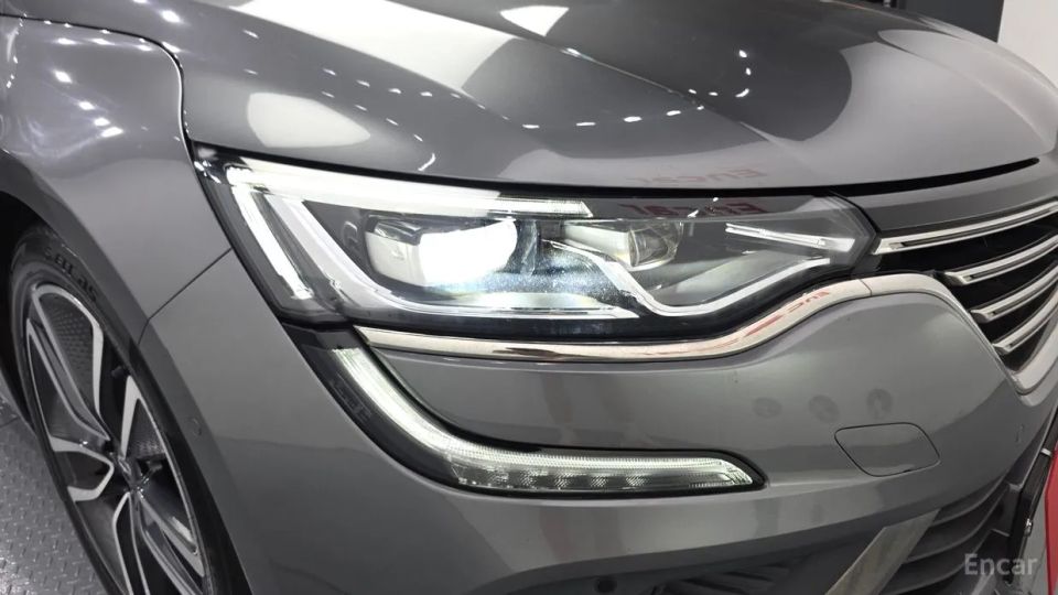 Renault-KoreaSamsung SM6