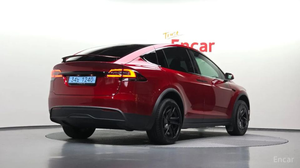 Tesla model-x