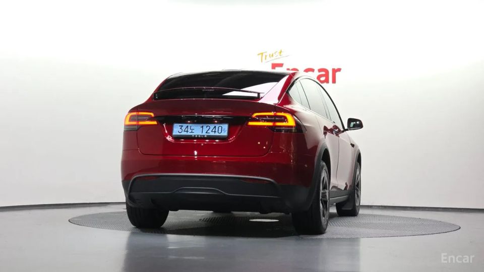 Tesla model-x