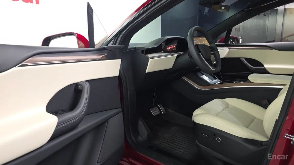 Tesla model-x