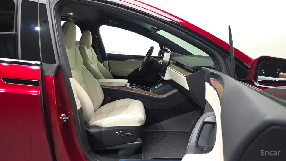 Tesla model-x