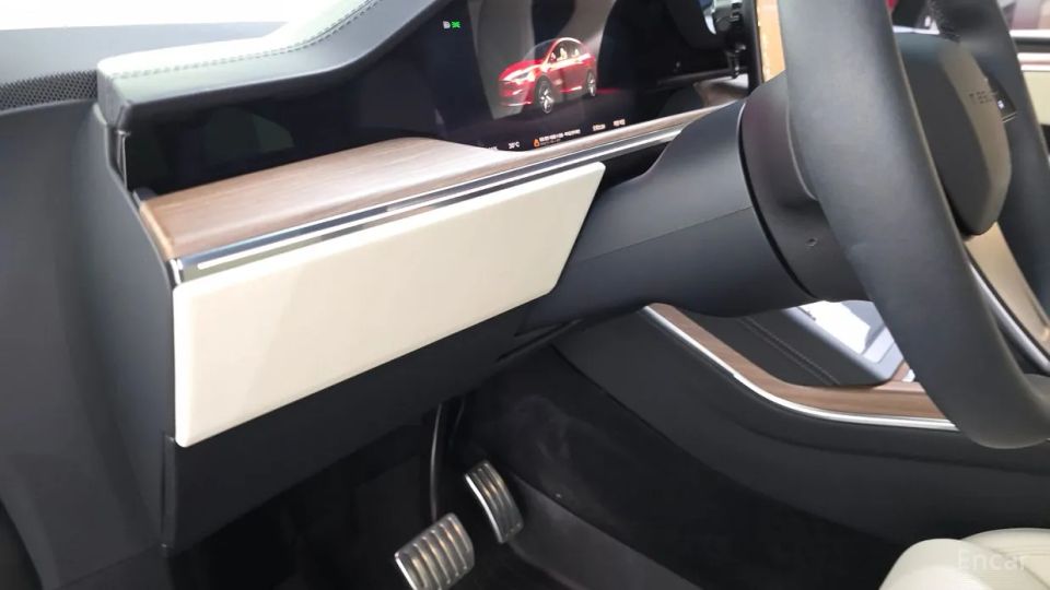 Tesla model-x