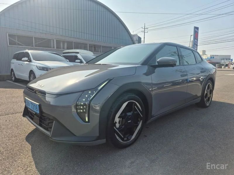 Kia EV4