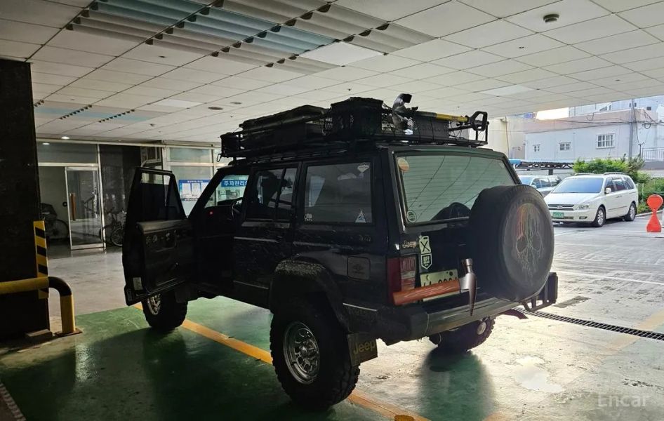 Jeep cherokee