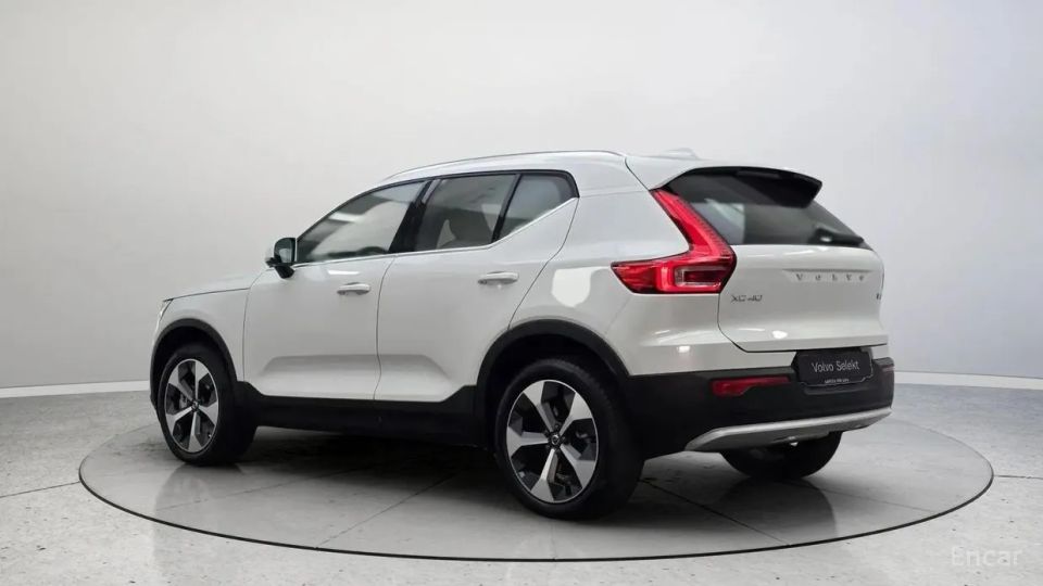 Volvo XC40