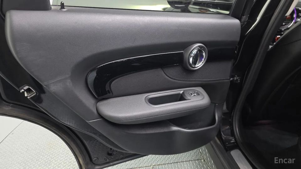 Mini clubman
