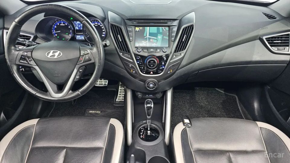 Hyundai Veloster