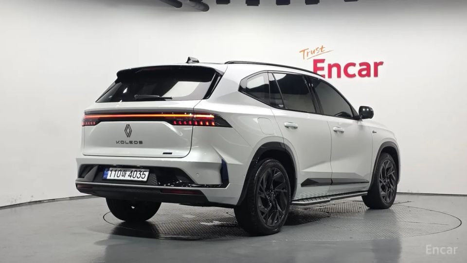 Renault-KoreaSamsung Grand Koleos