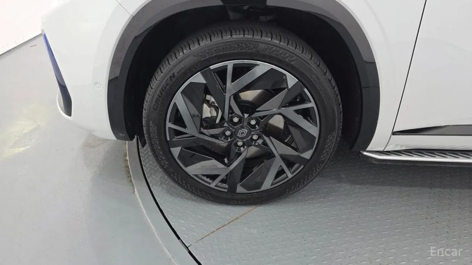 Renault-KoreaSamsung Grand Koleos