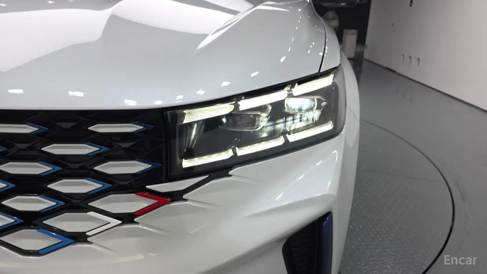 Renault-KoreaSamsung Grand Koleos