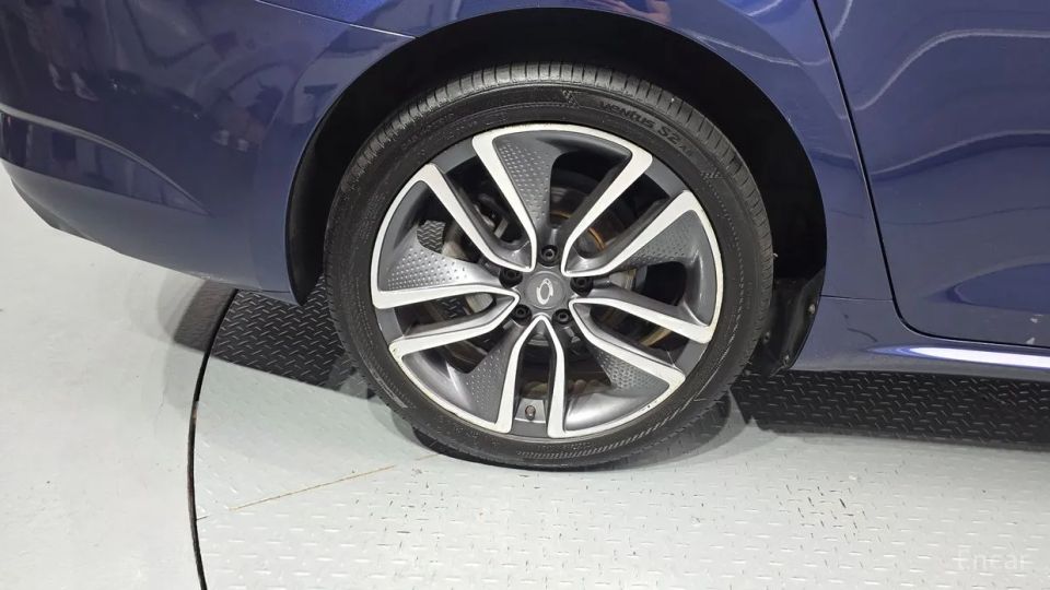 Renault-KoreaSamsung SM6