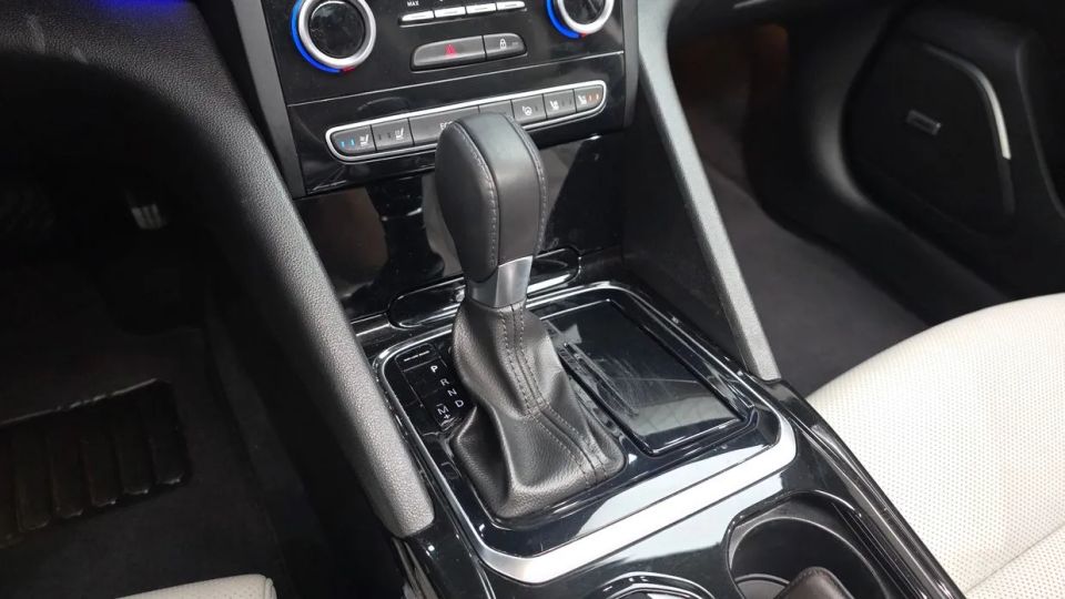 Renault-KoreaSamsung SM6