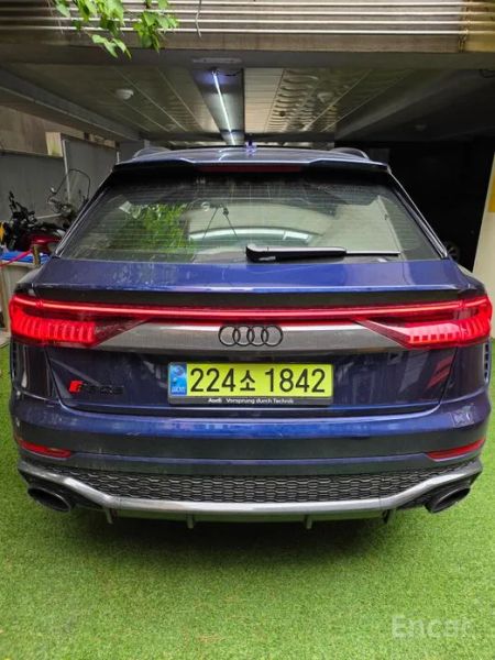 Audi rsq8