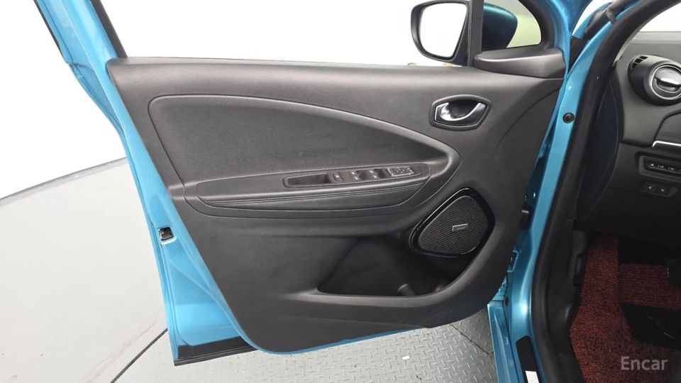 Renault-KoreaSamsung Zoe