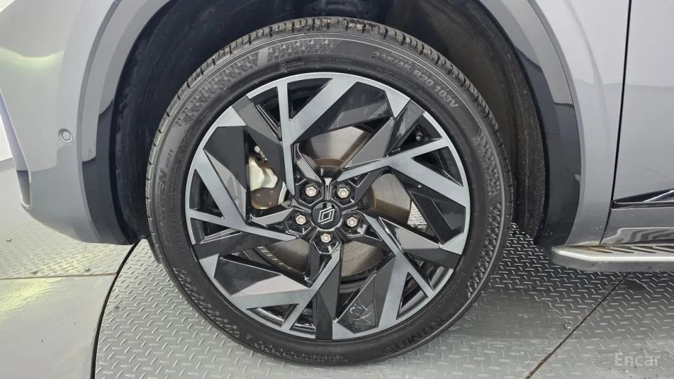 Renault-KoreaSamsung Grand Koleos