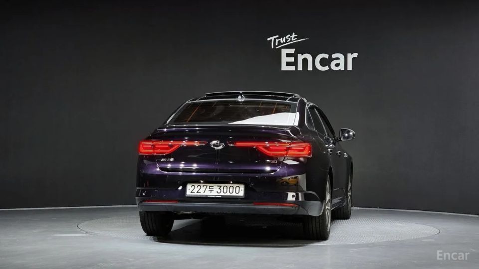 Renault-KoreaSamsung SM6