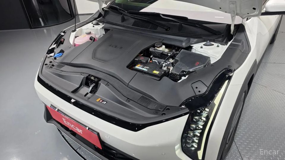 Kia EV4