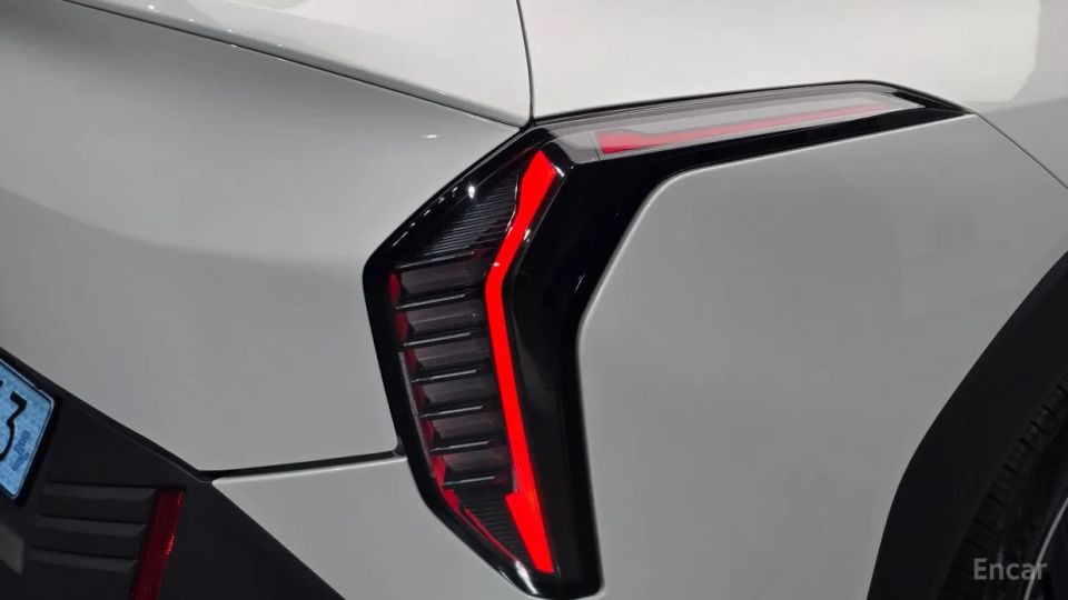 Kia EV4