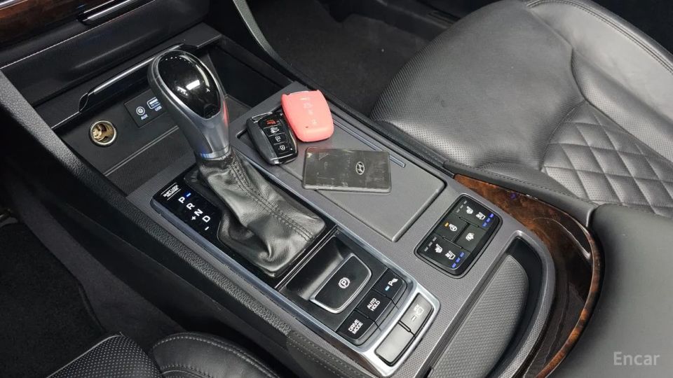 Hyundai Aslan