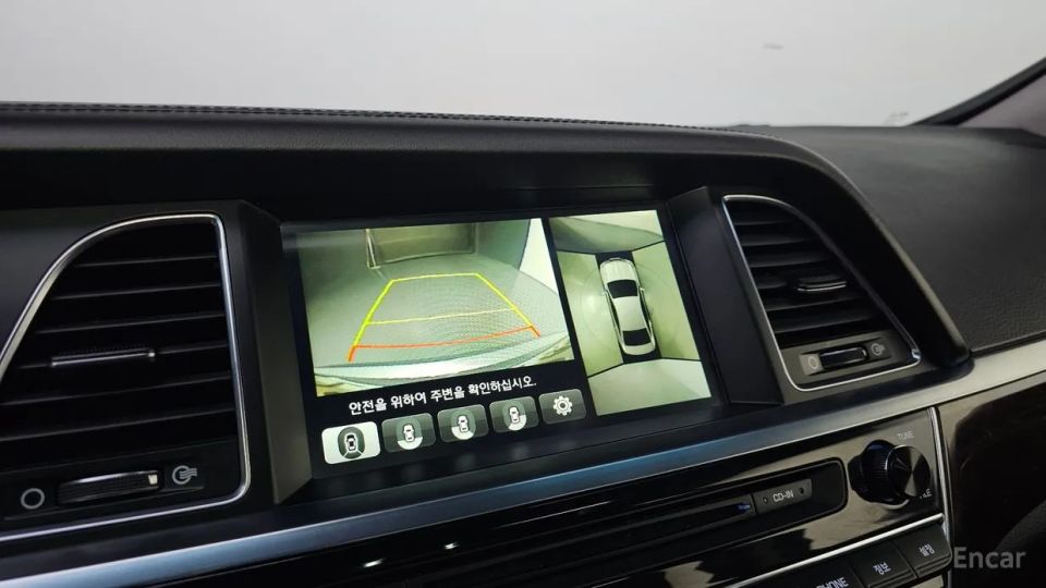 Hyundai Aslan
