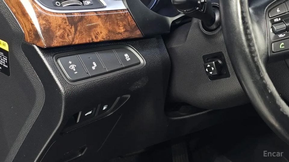 Hyundai Aslan