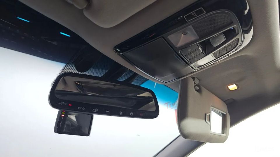 Hyundai Aslan