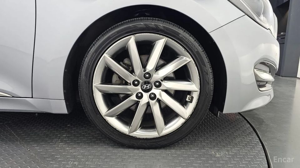Hyundai Aslan