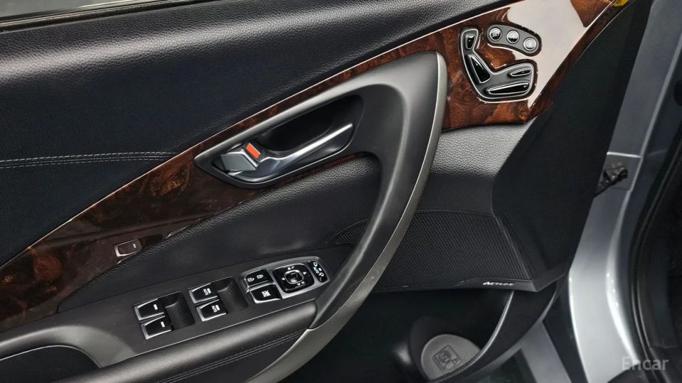 Hyundai Aslan