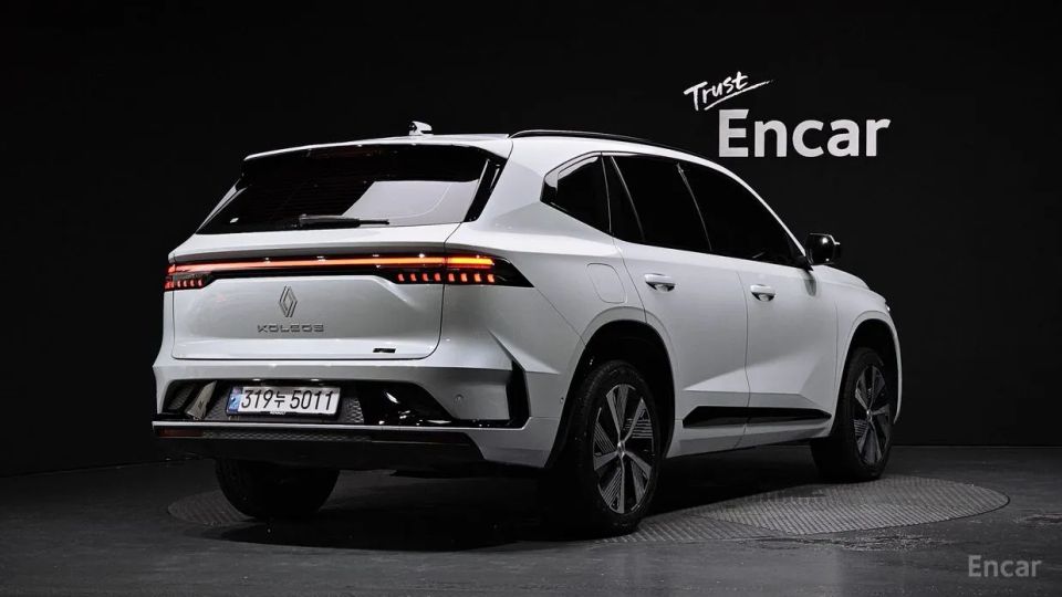 Renault-KoreaSamsung Grand Koleos