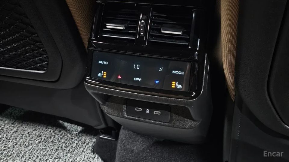 Renault-KoreaSamsung Grand Koleos