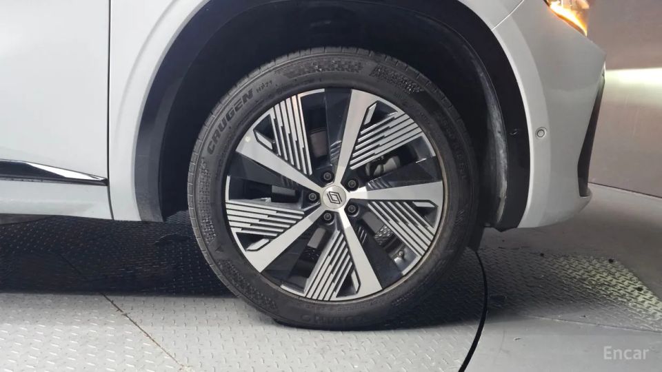 Renault-KoreaSamsung Grand Koleos