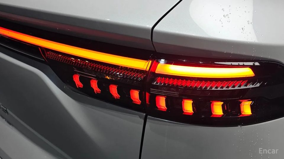 Renault-KoreaSamsung Grand Koleos