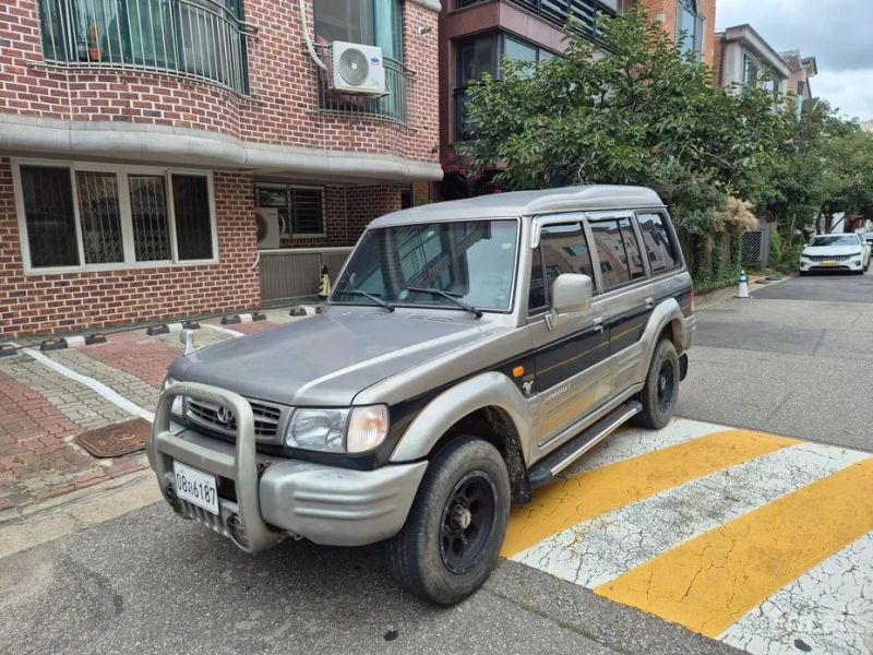 Hyundai Galloper