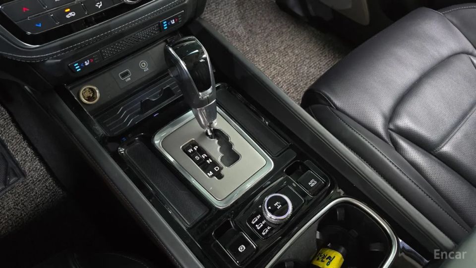 KG_Mobility_Ssangyong Rexton