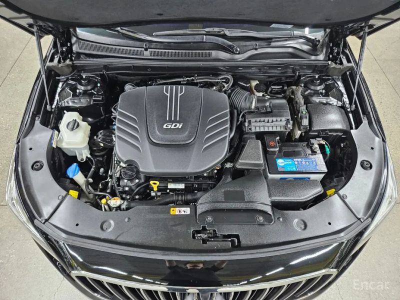 Hyundai Aslan